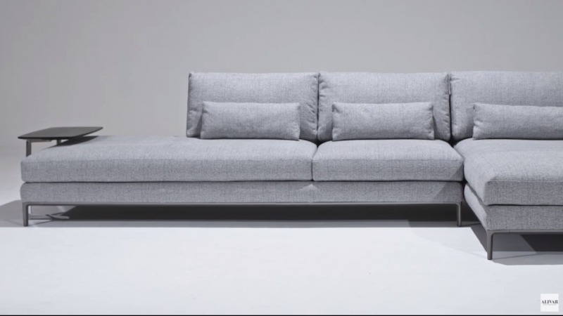 Discover Eliot sofa 2021 | ALIVAR.